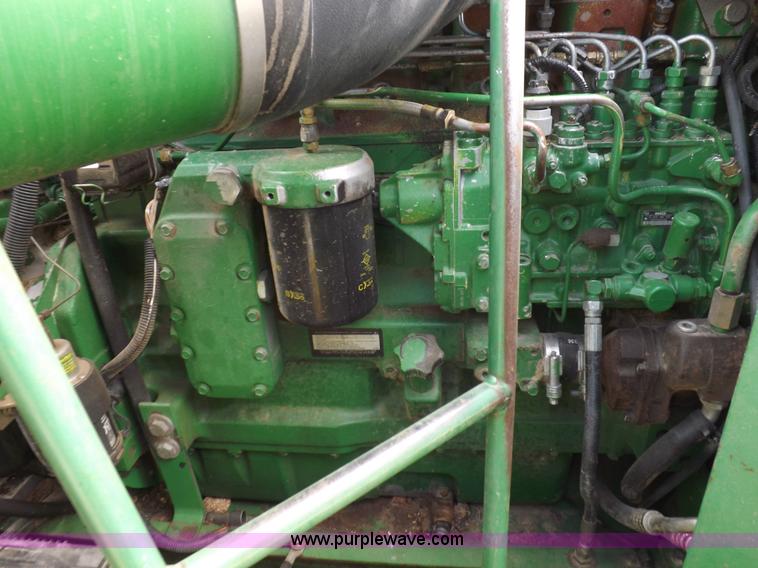 image for item K3831 1997 John Deere 9600 combine