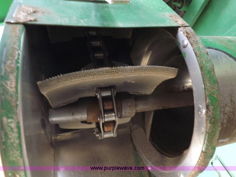 image for item K3831 1997 John Deere 9600 combine