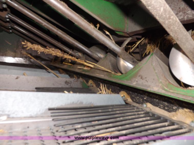 image for item K3831 1997 John Deere 9600 combine