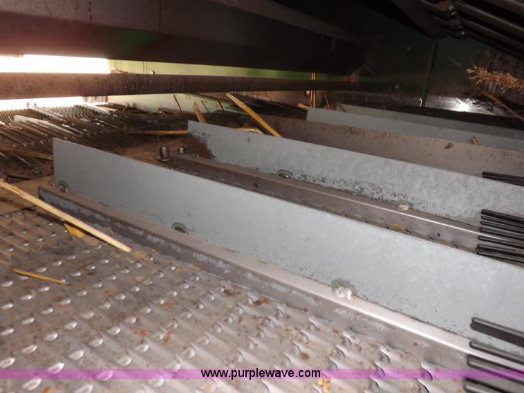 image for item K3831 1997 John Deere 9600 combine