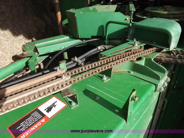 image for item K3831 1997 John Deere 9600 combine