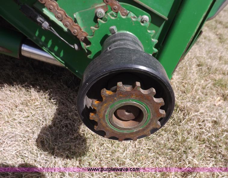 image for item K3831 1997 John Deere 9600 combine