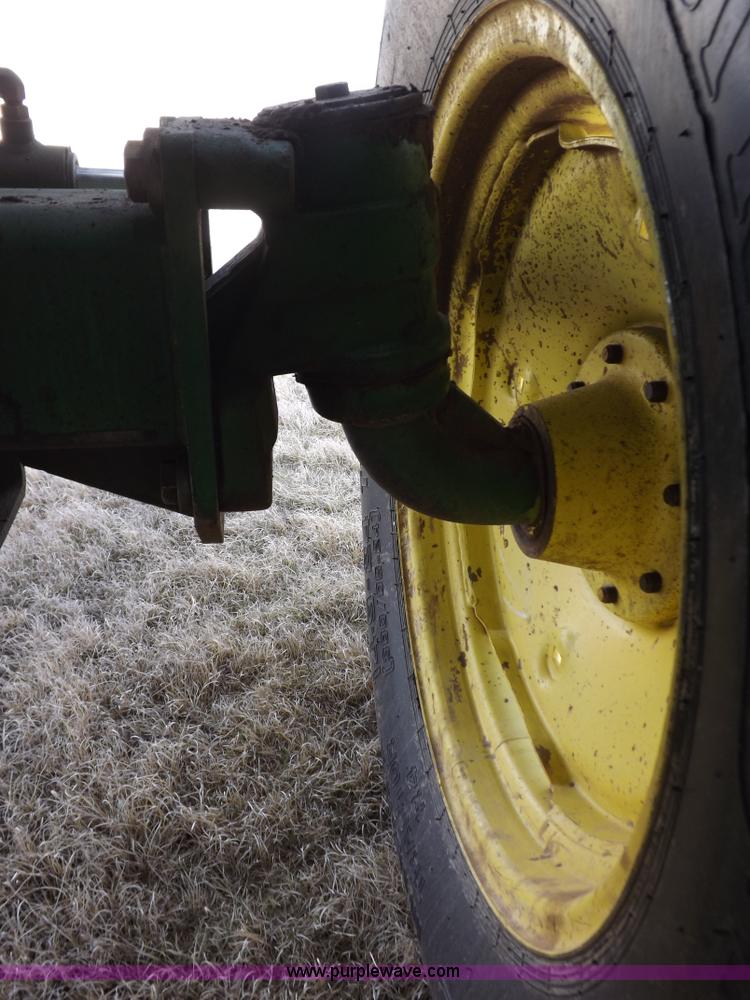 image for item K3831 1997 John Deere 9600 combine