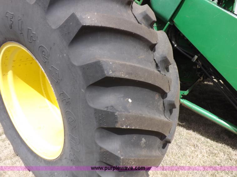 image for item K3831 1997 John Deere 9600 combine