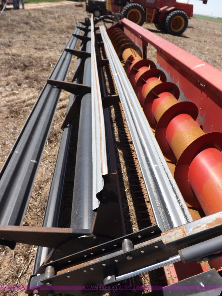 image for item K3838 2002 Case IH 1010 platform head