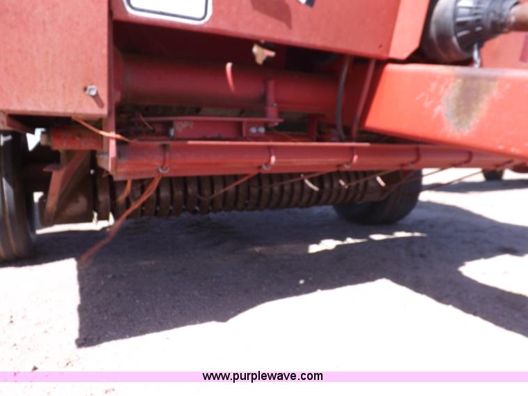 image for item K3839 1993 Case IH 8465A round baler