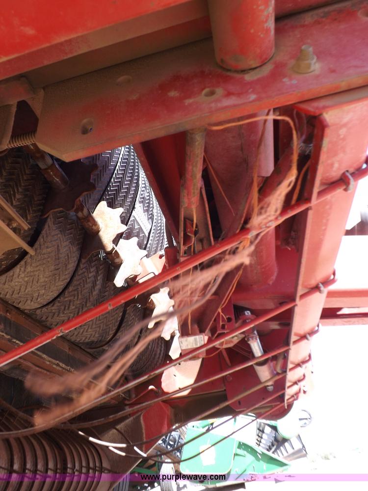 image for item K3839 1993 Case IH 8465A round baler