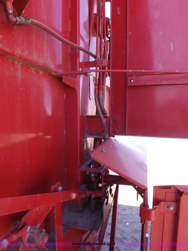 image for item K3839 1993 Case IH 8465A round baler