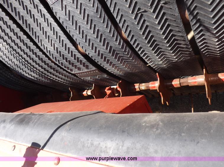 image for item K3839 1993 Case IH 8465A round baler