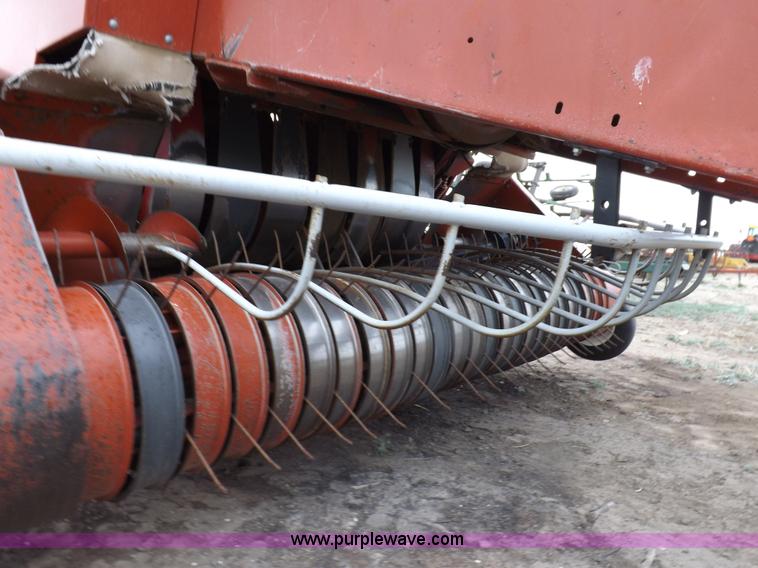 image for item K3841 2000 Hesston 4910 large square baler