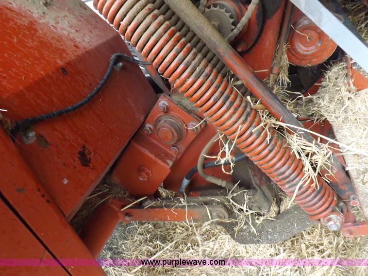 image for item K3841 2000 Hesston 4910 large square baler