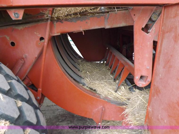 image for item K3841 2000 Hesston 4910 large square baler