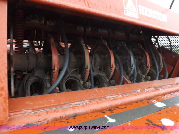 image for item K3841 2000 Hesston 4910 large square baler