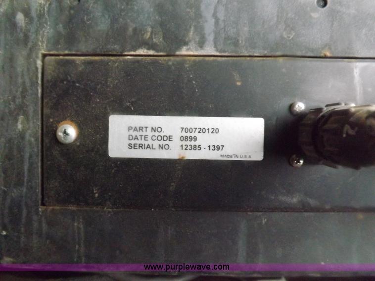 image for item K3841 2000 Hesston 4910 large square baler