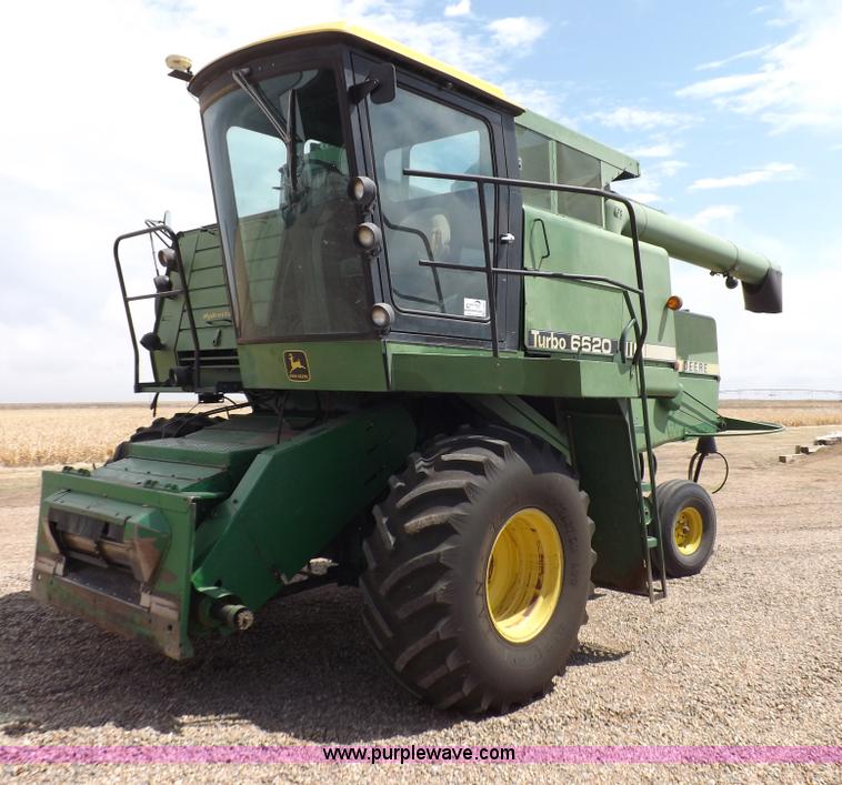 image for item K3842 1981 John Deere 6620 Turbo combine