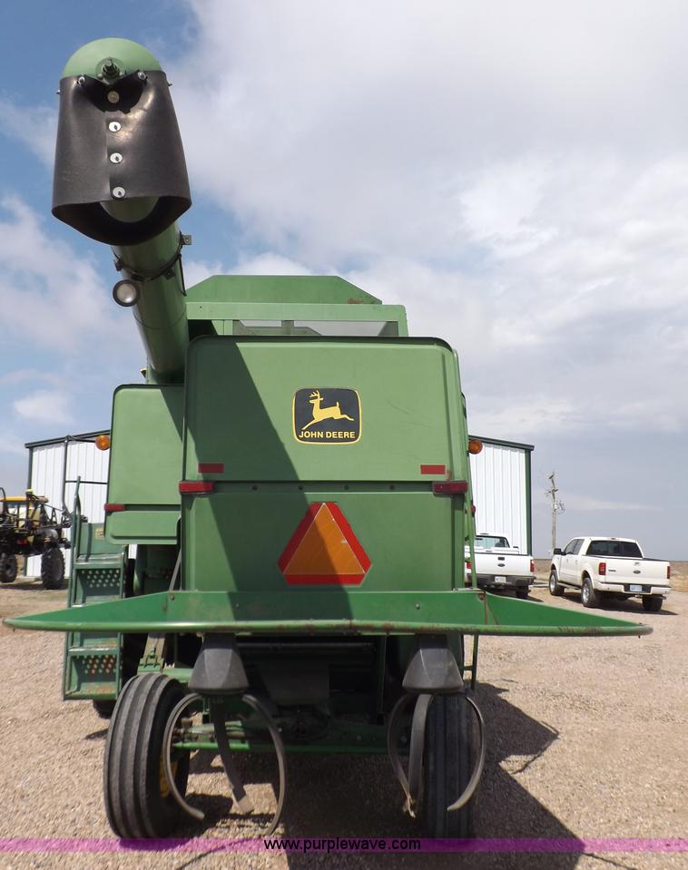 image for item K3842 1981 John Deere 6620 Turbo combine