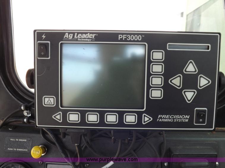 image for item K3842 1981 John Deere 6620 Turbo combine