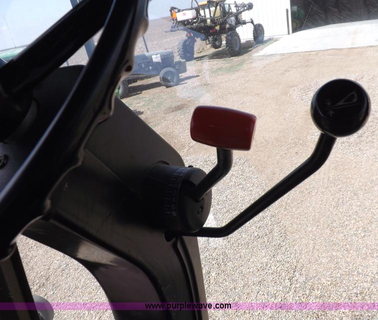 image for item K3842 1981 John Deere 6620 Turbo combine