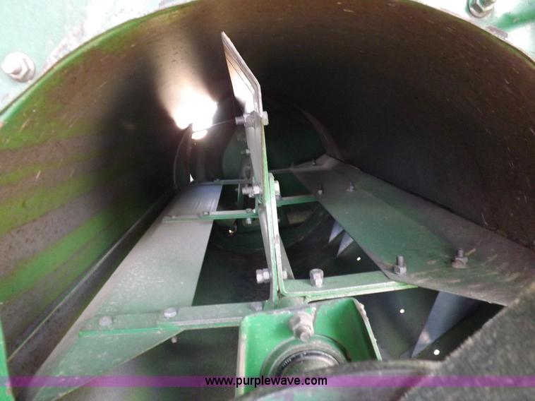 image for item K3842 1981 John Deere 6620 Turbo combine