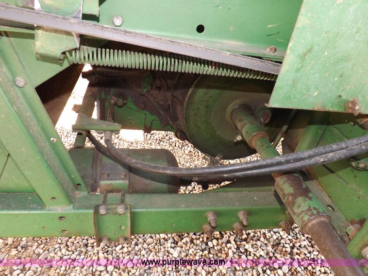 image for item K3842 1981 John Deere 6620 Turbo combine