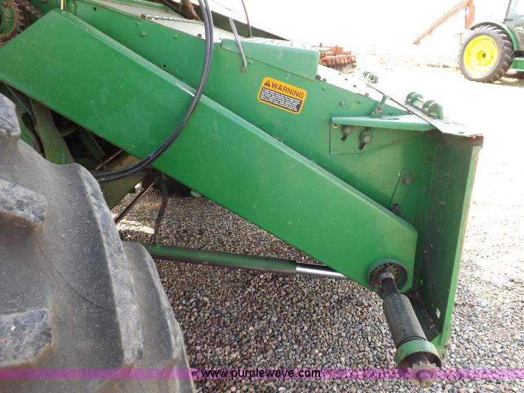 image for item K3842 1981 John Deere 6620 Turbo combine