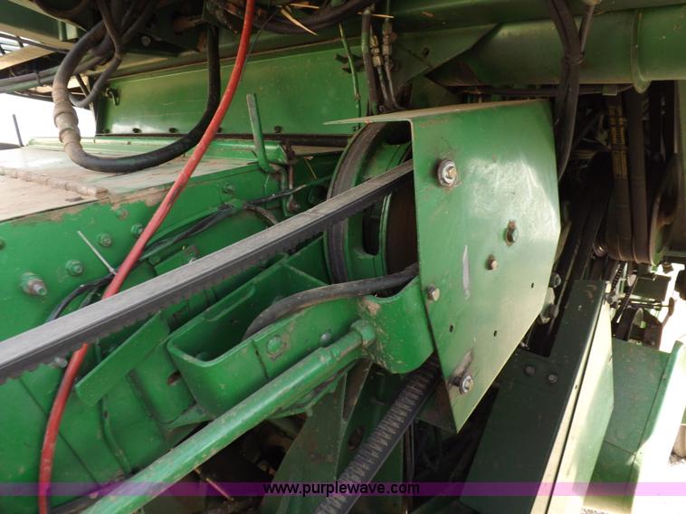 image for item K3842 1981 John Deere 6620 Turbo combine