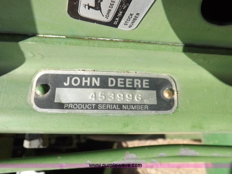 image for item K3842 1981 John Deere 6620 Turbo combine