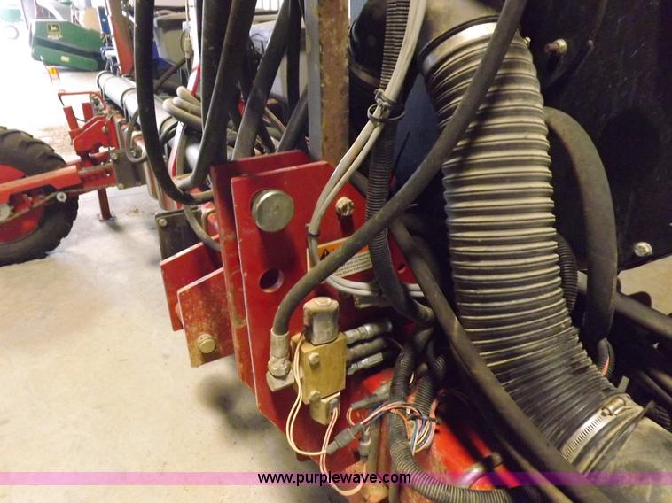 image for item K3843 Case IH 1200 planter