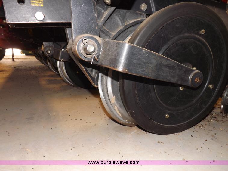 image for item K3843 Case IH 1200 planter