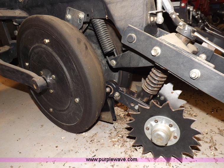 image for item K3843 Case IH 1200 planter