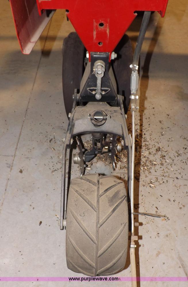 image for item K3843 Case IH 1200 planter