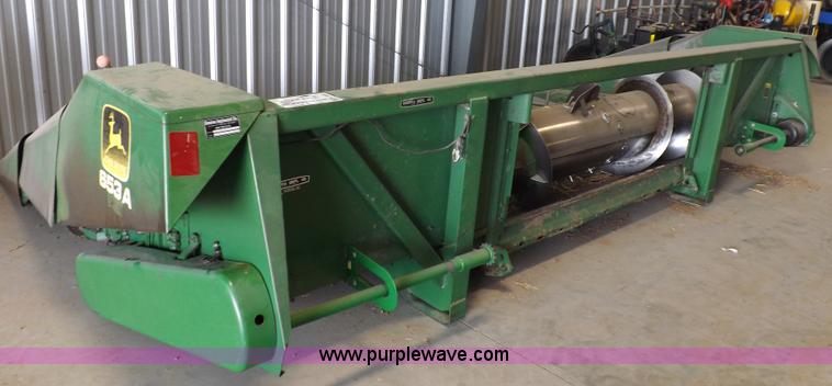 image for item K3844 John Deere 653A row crop head