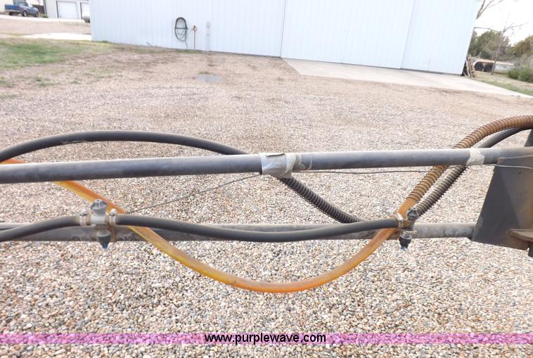 image for item K3846 Melroe Spra-Coupe 220 self-propelled sprayer