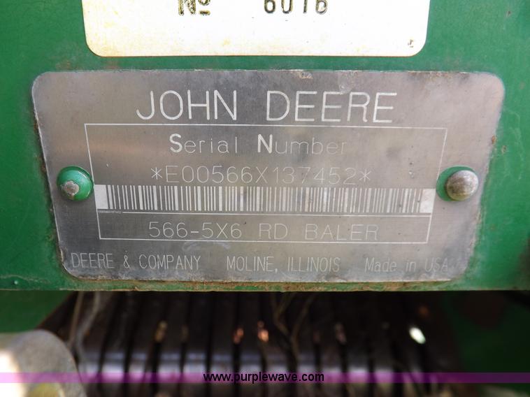 image for item K3866 1999 John Deere 566 round baler