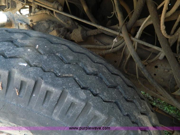 image for item K8025 1979 International feed truck