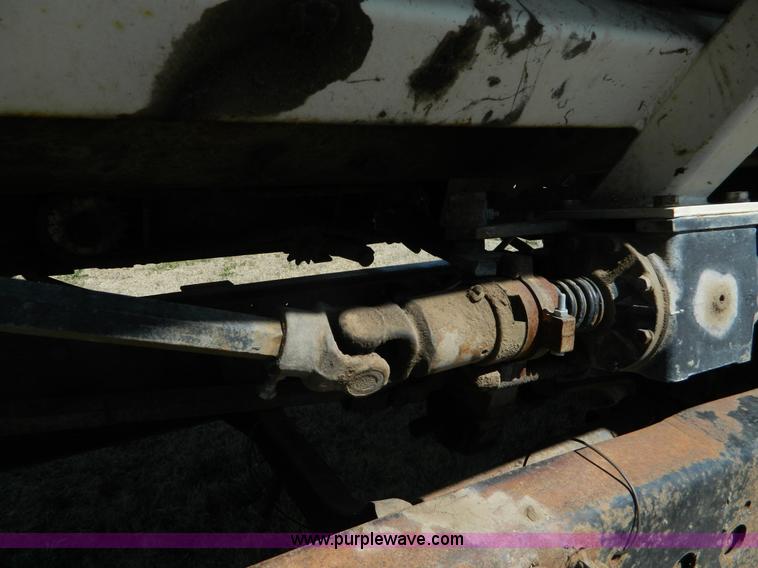 image for item K8025 1979 International feed truck