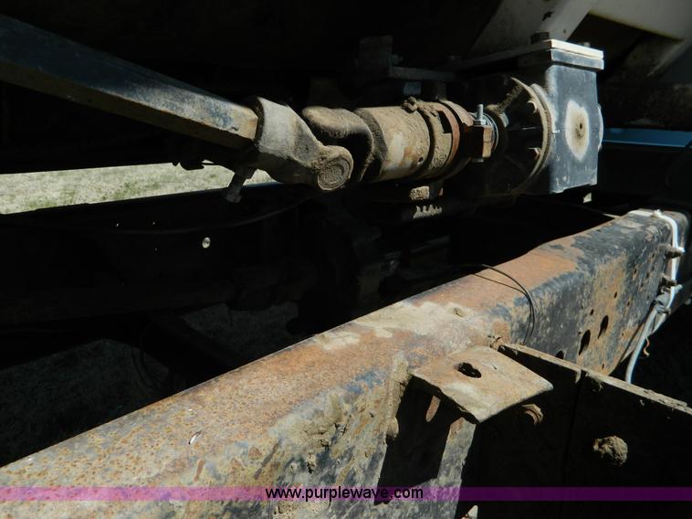 image for item K8025 1979 International feed truck