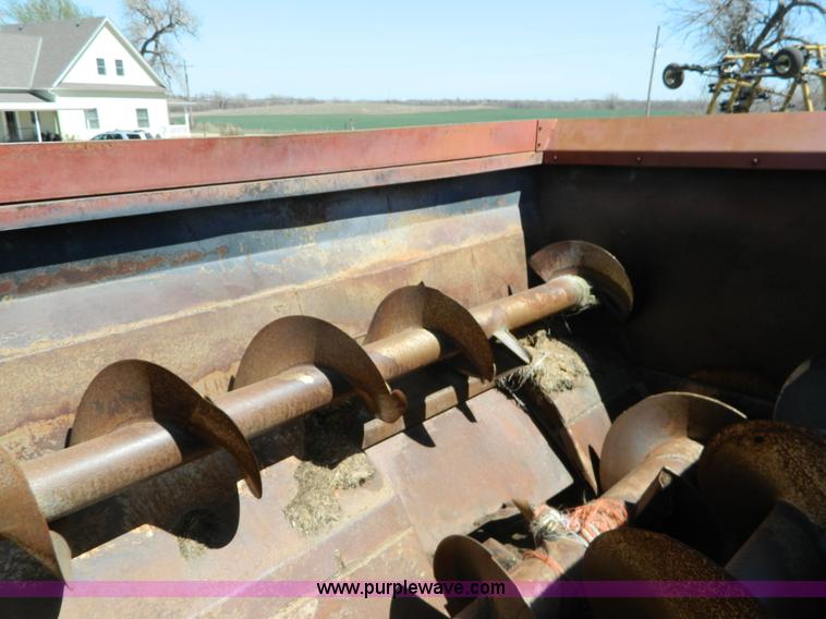 image for item K8025 1979 International feed truck