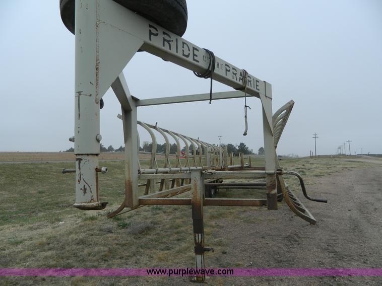 image for item K8028 Pride of Prairie gooseneck bale trailer