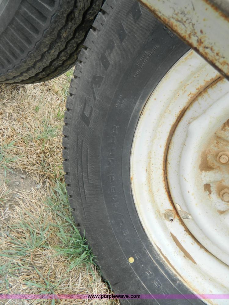 image for item K8028 Pride of Prairie gooseneck bale trailer