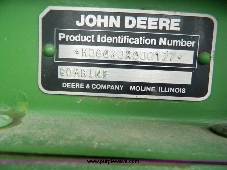 image for item K8031 1984 John Deere 6620 Turbo combine