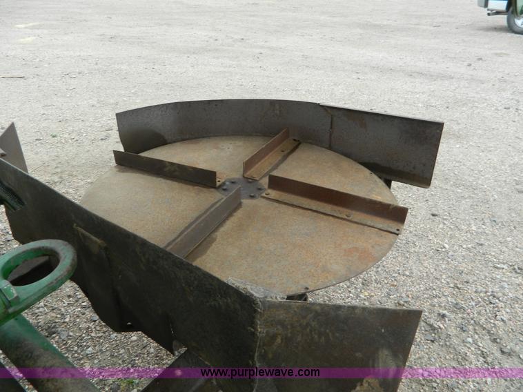 image for item K8031 1984 John Deere 6620 Turbo combine