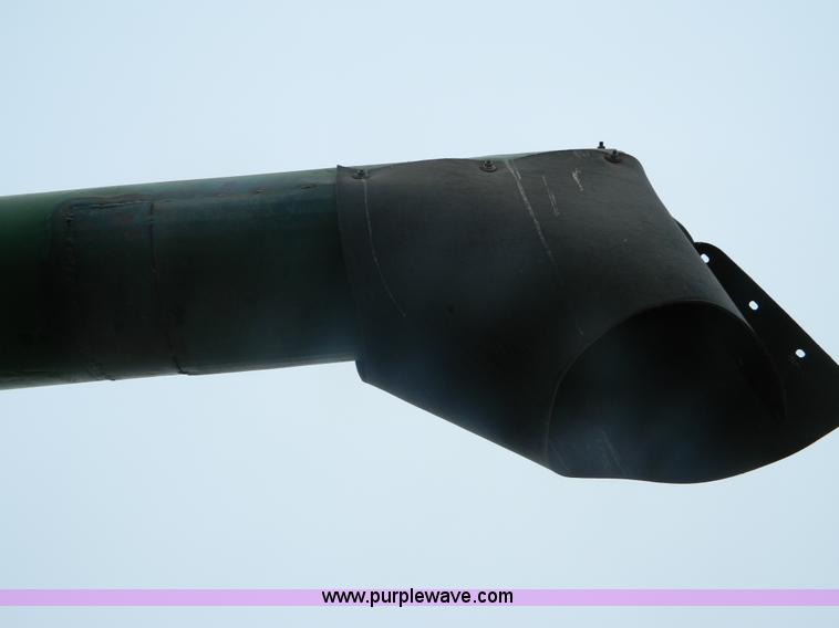 image for item K8031 1984 John Deere 6620 Turbo combine