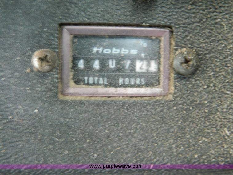 image for item K8031 1984 John Deere 6620 Turbo combine