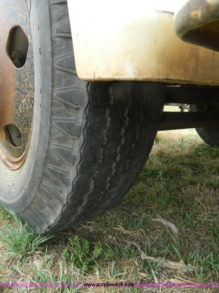 image for item K8035 1978 GMC 6000 grain truck