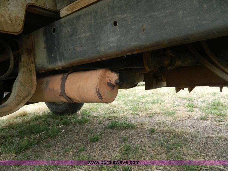 image for item K8035 1978 GMC 6000 grain truck