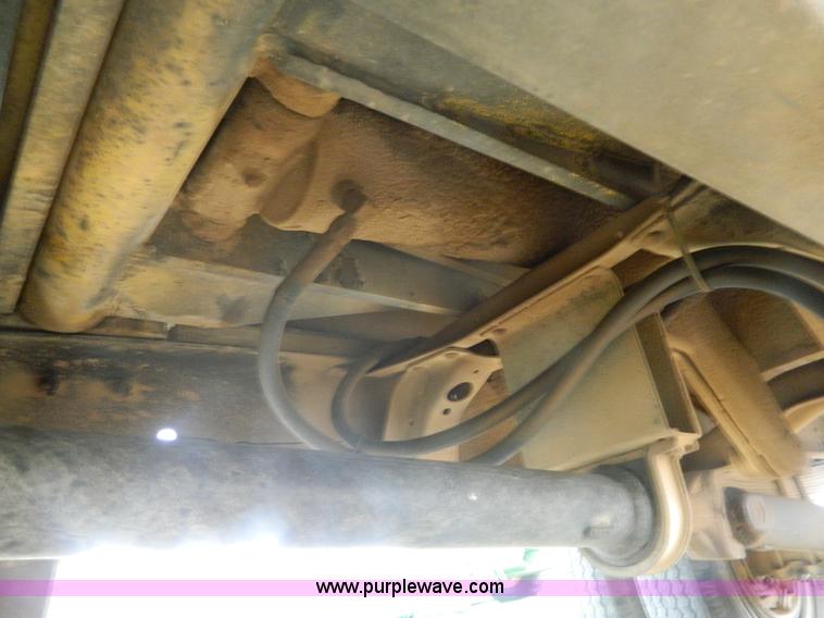 image for item K8035 1978 GMC 6000 grain truck