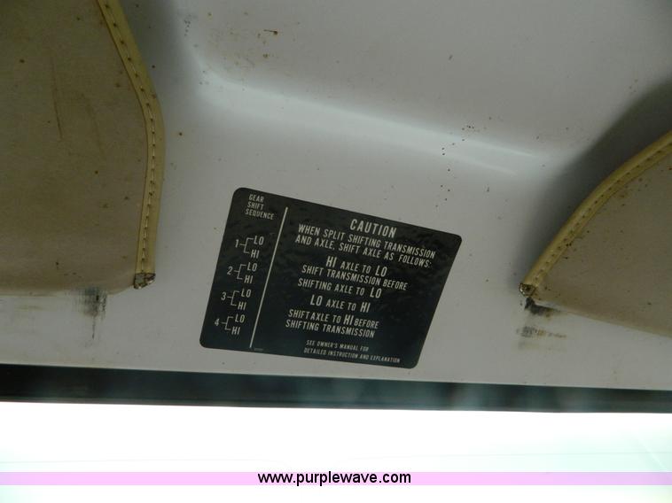 image for item K8035 1978 GMC 6000 grain truck