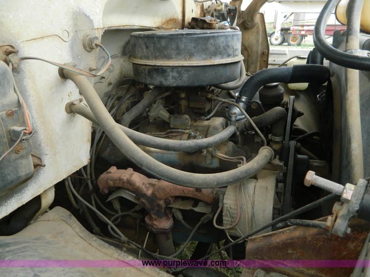image for item K8035 1978 GMC 6000 grain truck