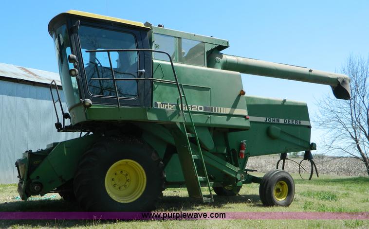 image for item K8047 1980 John Deere 6620 Turbo combine